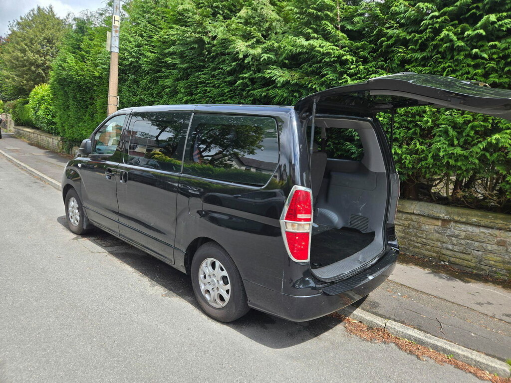 Hyundai I800 Style Black #7