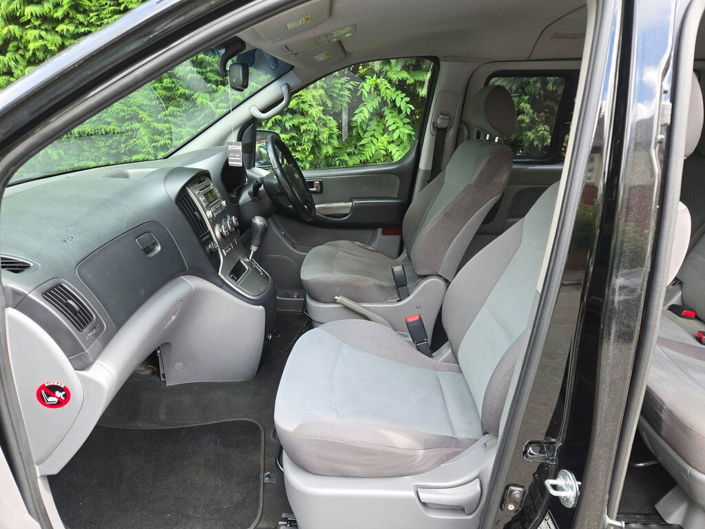 Hyundai I800 Style Black #10
