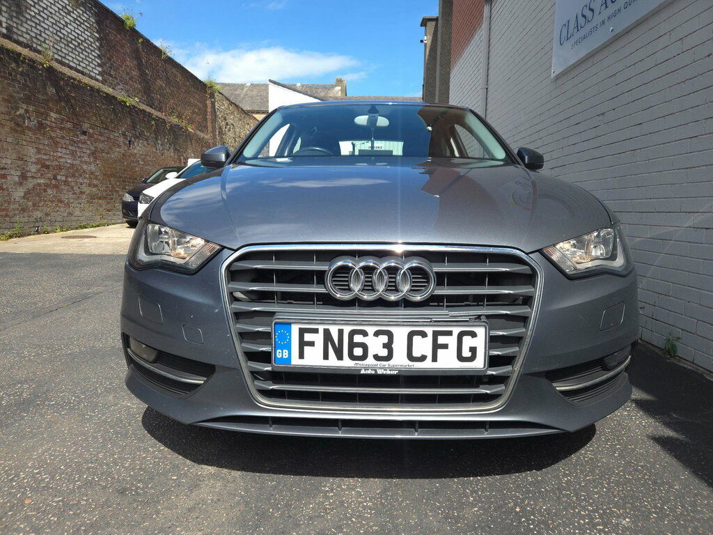 Audi A3 1.6 Tdi Se Sportback S Tronic Euro 5 Ss #2