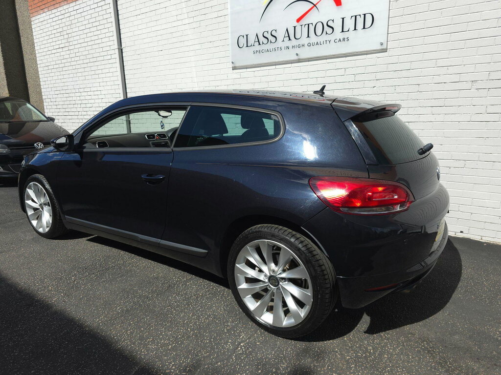 Volkswagen Scirocco 2.0 Tdi Bluemotion Tech Gt Euro 5 Ss Black #5