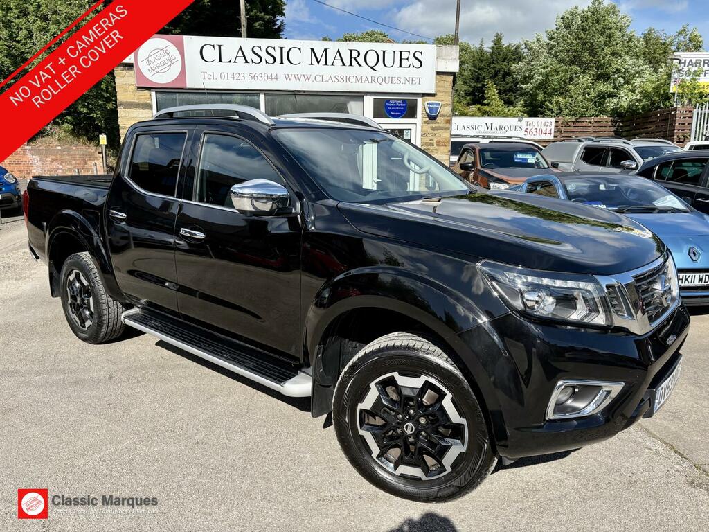 Nissan Navara 2.3 Dci Tekna Pickup Double Cab 4W Black
