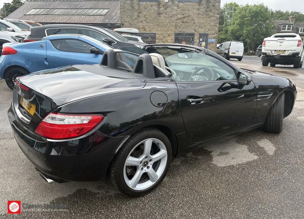 Mercedes-Benz SLK 1.8 Slk200 Blueefficiency Convertible G Black #3