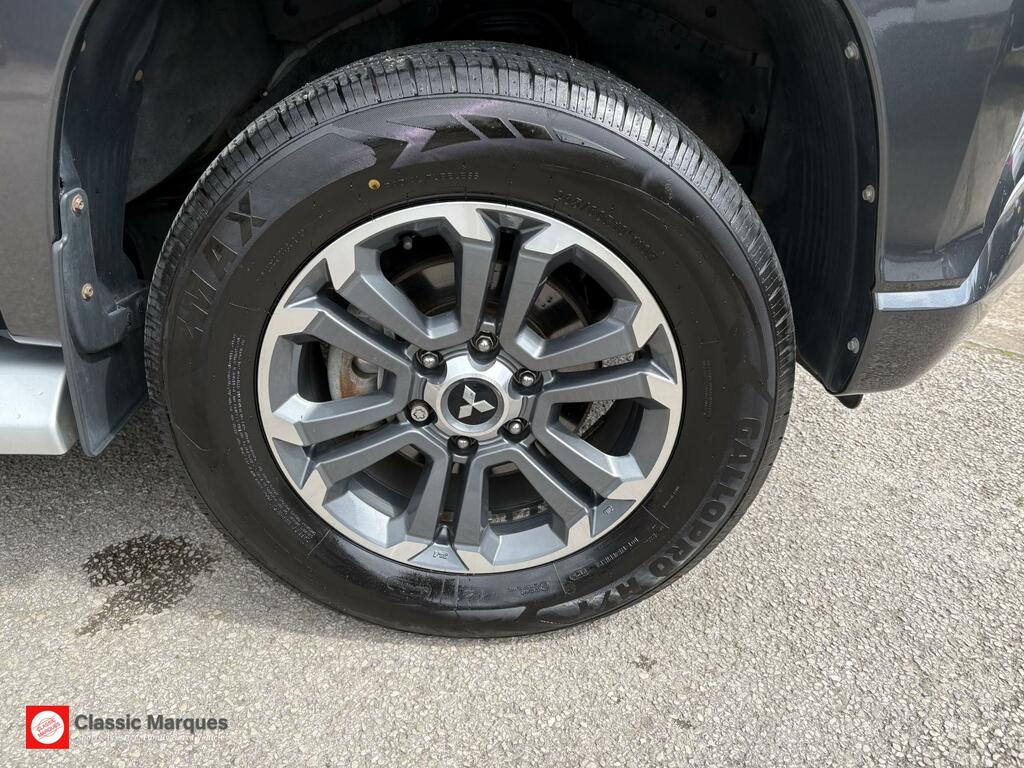 Mitsubishi L200 Challenger Di-d 4Wd Black #47