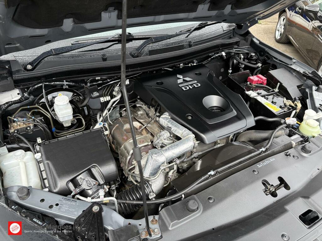 Mitsubishi L200 Challenger Di-d 4Wd Black #44