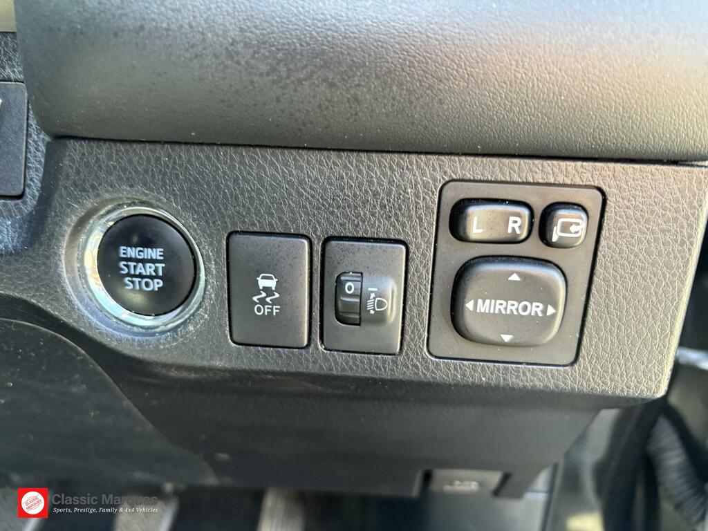 Toyota Rav 4 2.2 D-4d Invincible #22