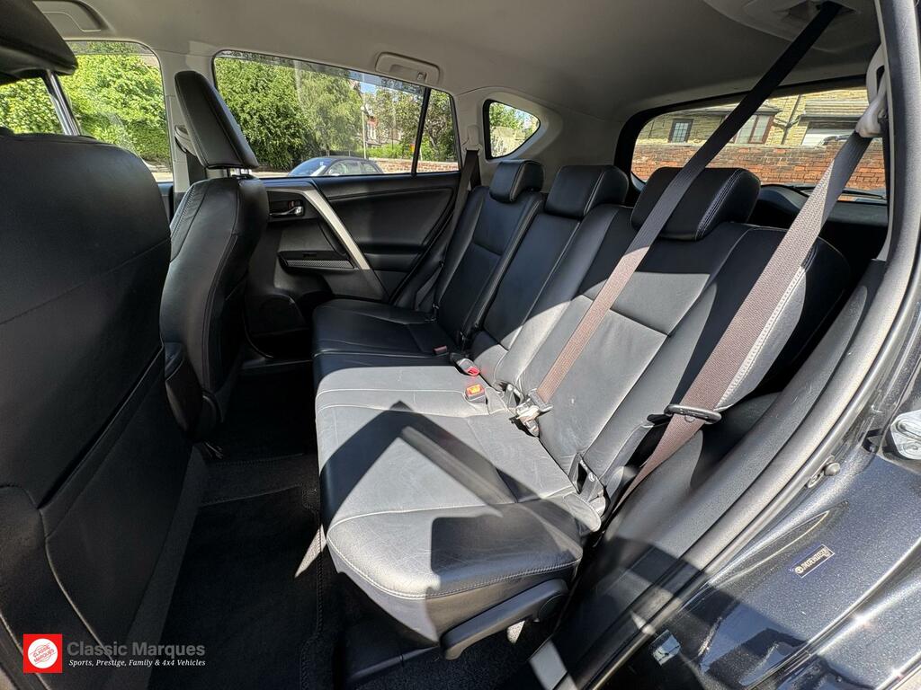 Toyota Rav 4 2.2 D-4d Invincible #15
