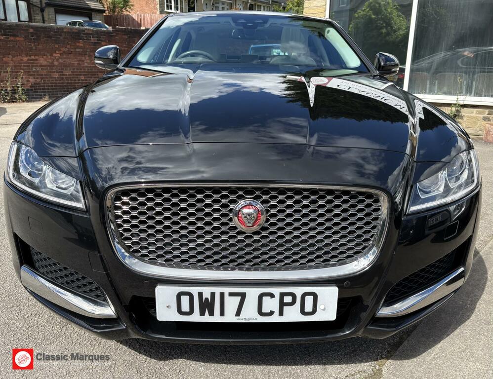 Jaguar XF Portfolio Black #4