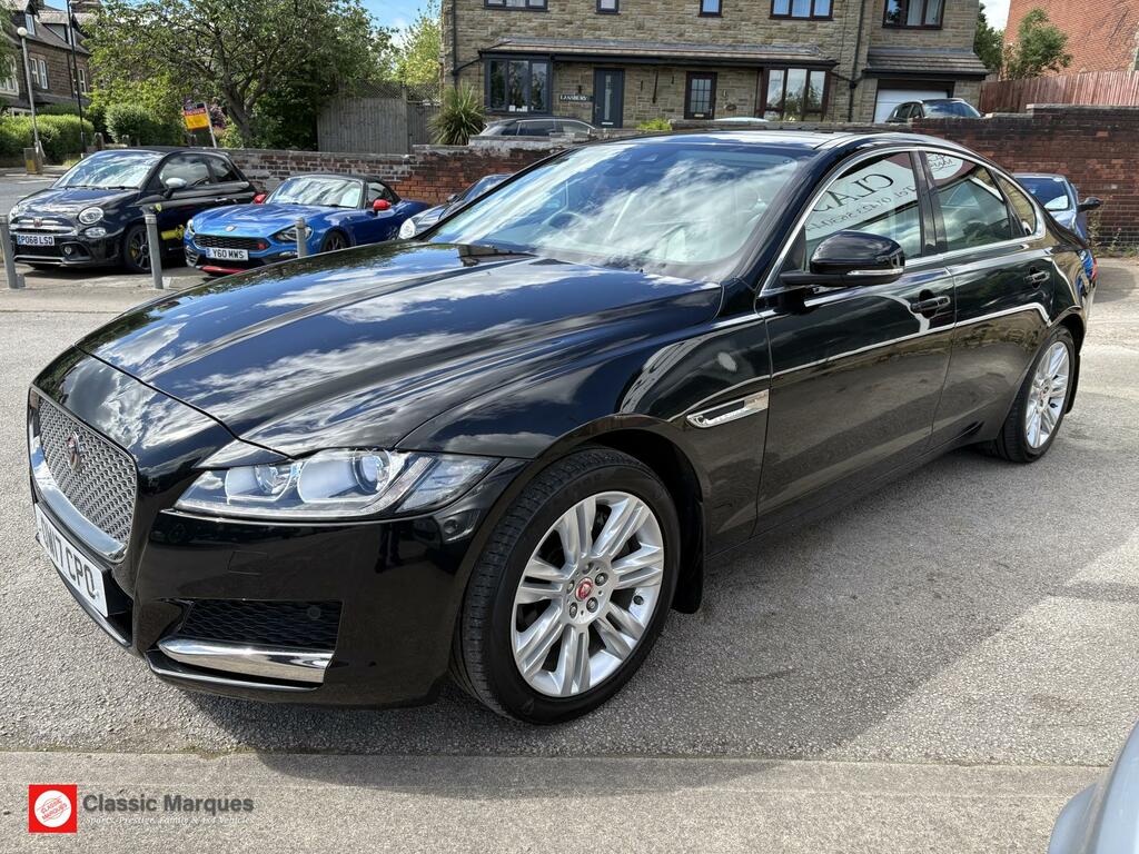 Jaguar XF Portfolio Black #3
