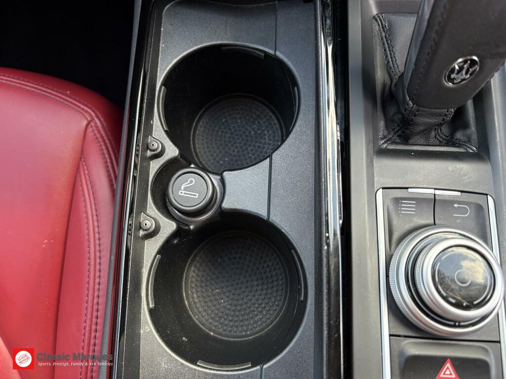 Maserati Levante V6 #54