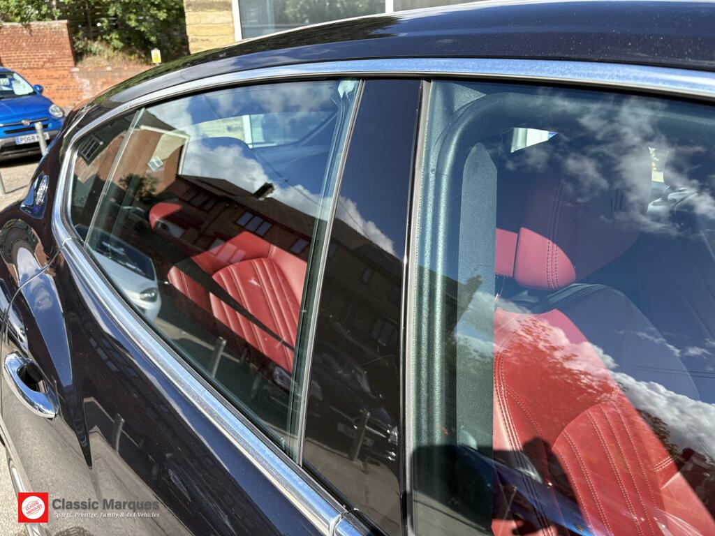 Maserati Levante V6 #18