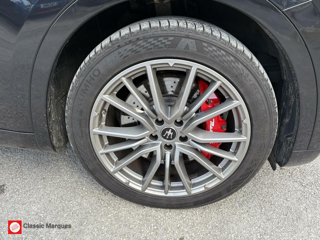 Maserati Levante V6 #60