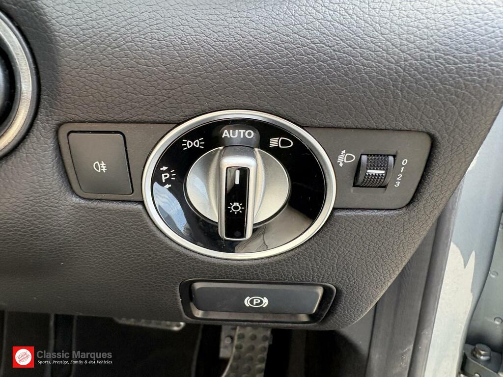 Mercedes-Benz SLK 5.5L Amg Performance Pack Amg Drivers Pack Switcha White #32