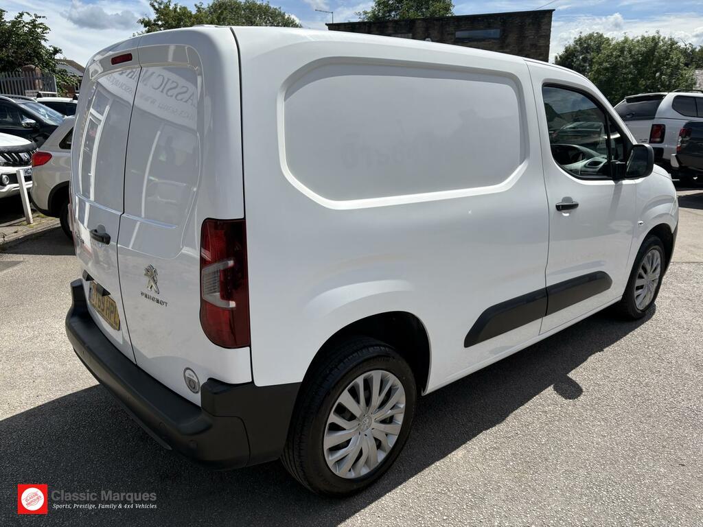 Peugeot Partner Professional White #3