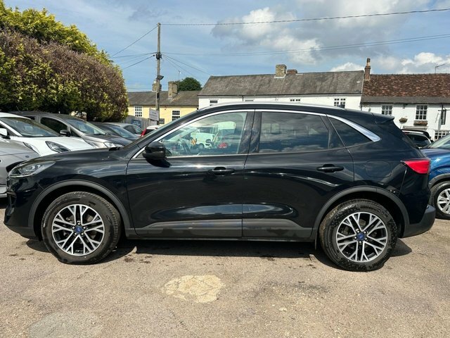 Ford Kuga 1.5T Ecoboost Titanium Edition Suv Manu URZ6572 Black #4