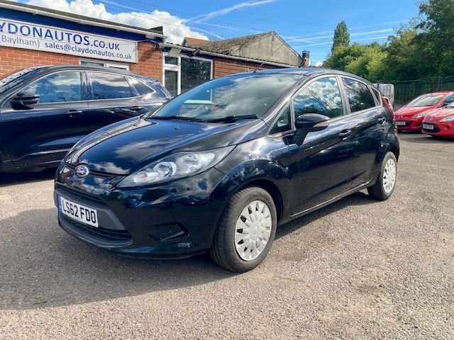 Ford Fiesta 1.6 Tdci Econetic Dpf Edge Hatchback Ma LS62FDO Black #2