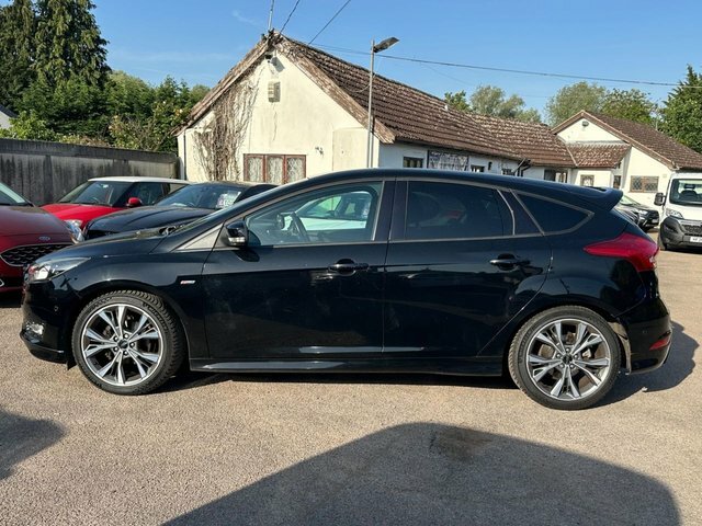 Ford Focus 1.5 Tdci St-line Hatchback Po Black #4