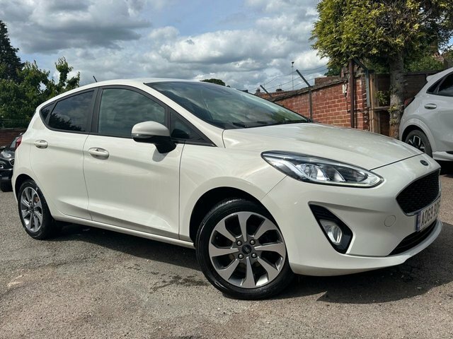 Ford Fiesta 1.1 Ti-vct Trend Hatchback Hatchback Ma White