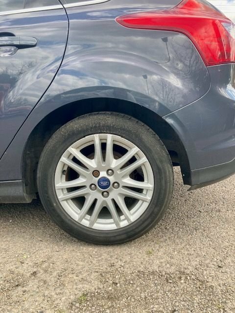 Ford Focus St-3 67000 Black #23