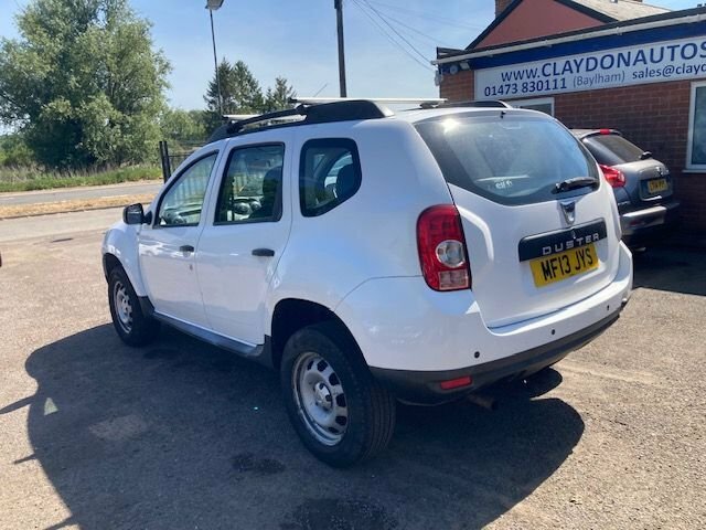Dacia Duster 1.6 Access Suv 105 Ps New Mot, Cambelt Repla White #4