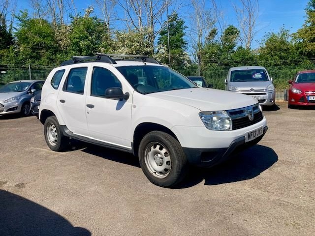 Dacia Duster 1.6 Access Suv 105 Ps New Mot, Cambelt Repla White