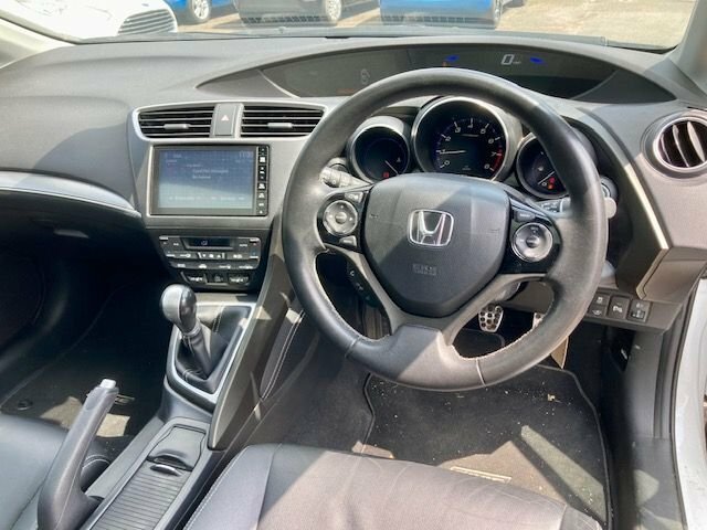 Honda Civic 1.8 I-vtec Sr Tourer 140 Bhp Black #7
