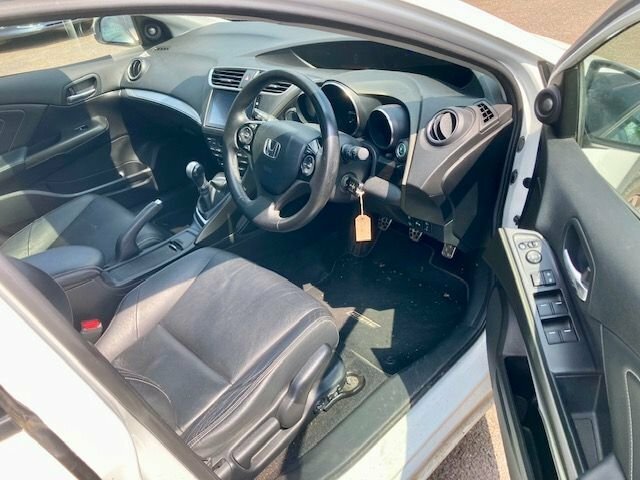 Honda Civic 1.8 I-vtec Sr Hatchback Euro 6 White #6