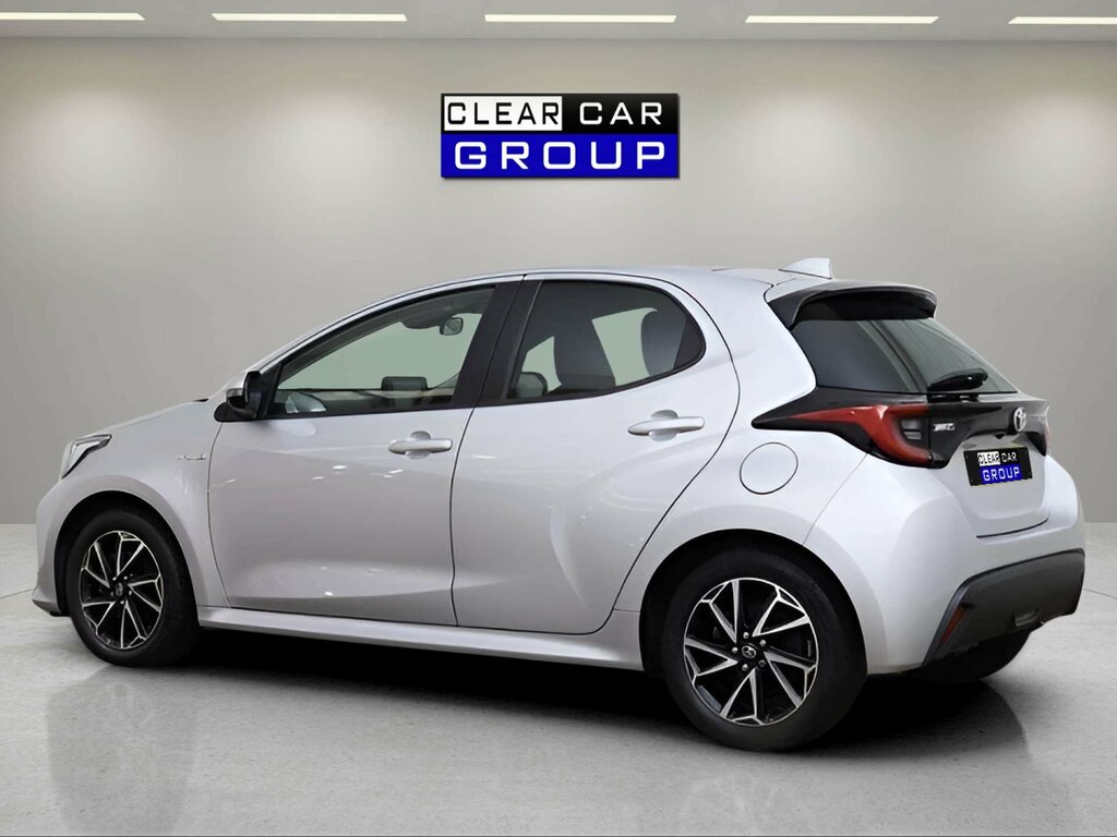 Toyota Yaris 1.5 Vvt-h Design E-cvt Euro 6 Ss Silver #10