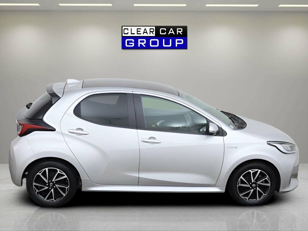 Toyota Yaris 1.5 Vvt-h Design E-cvt Euro 6 Ss Silver #7