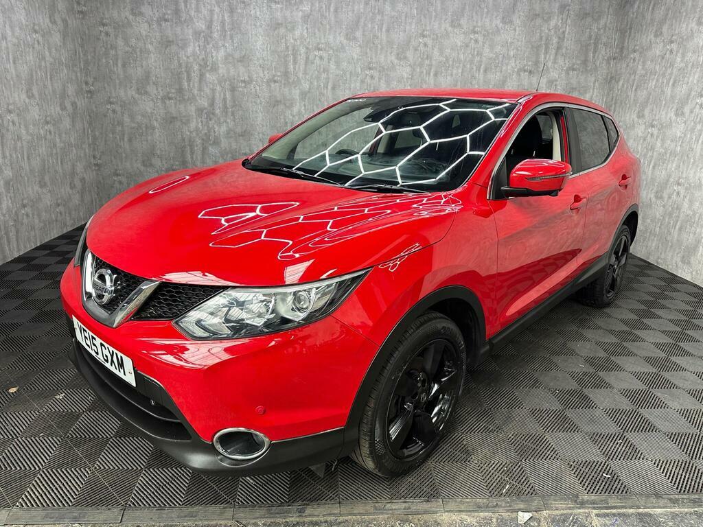 Nissan Qashqai 1.5 Dci N-tec 2Wd Euro 5 S S Red
