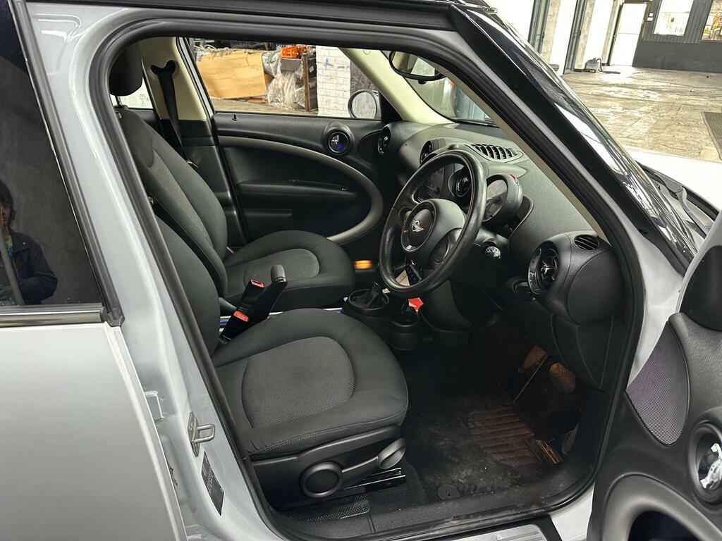 Mini Countryman 1.6 Cooper 122 Bhp Blue #21
