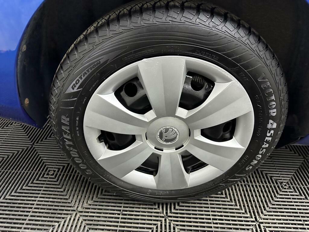 Skoda Fabia 1.4 Tdi Se Dsg Blue #18