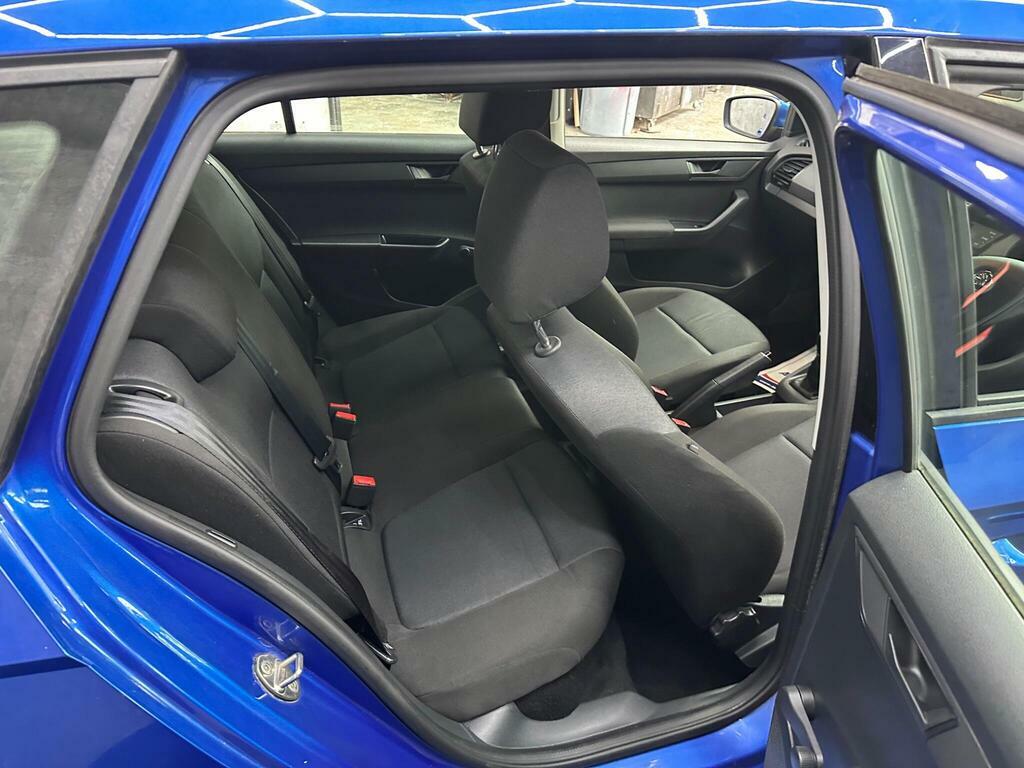 Skoda Fabia 1.4 Tdi Se Dsg Blue #23