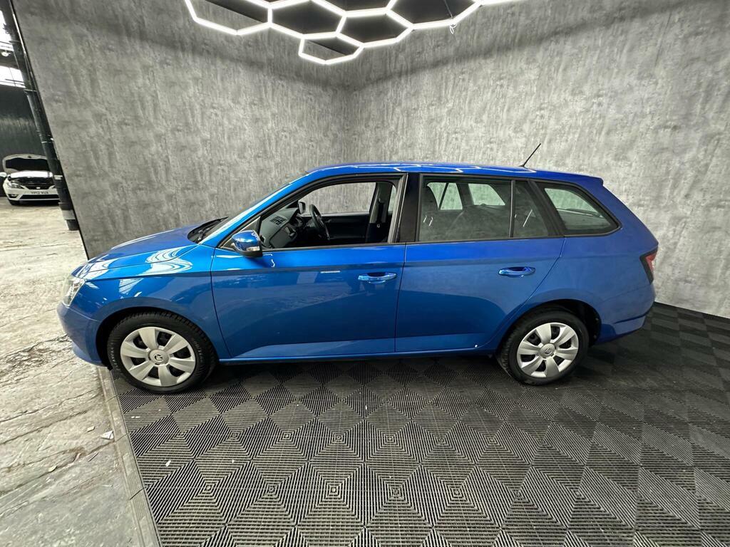 Skoda Fabia 1.4 Tdi Se Dsg Blue #14