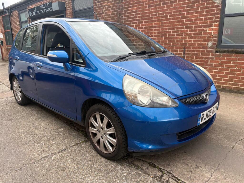 Honda Jazz 1.4 I-dsi Se Cvt-7 Blue