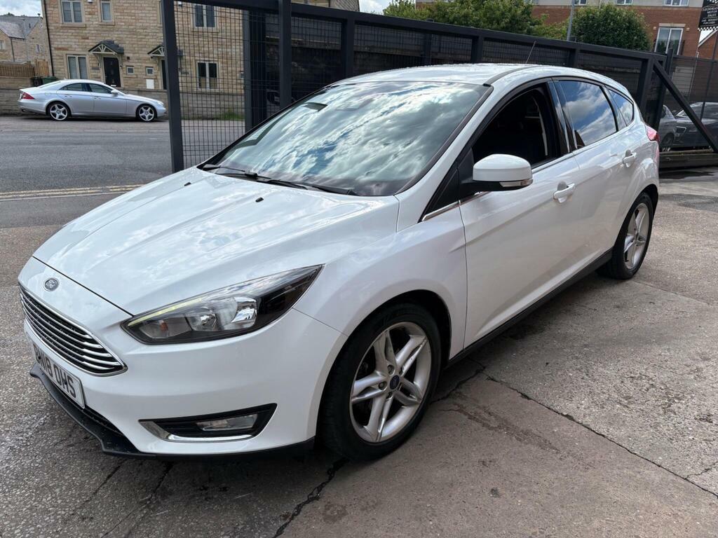 Ford Focus 1.0T Ecoboost Titanium Euro 6 S S BN18OHS White #2