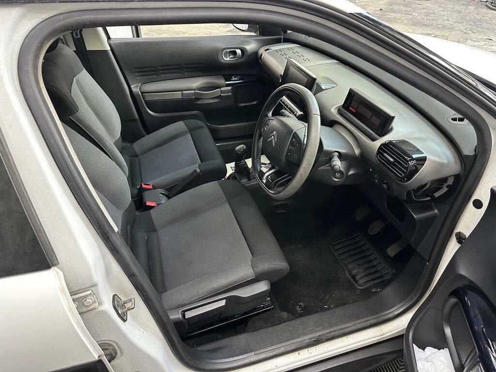 Citroen C4 Cactus Feel Red #21
