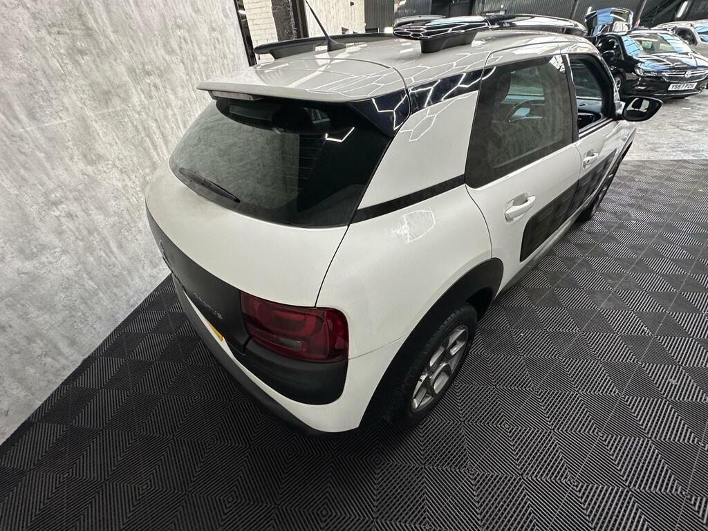 Citroen C4 Cactus Feel Red #9