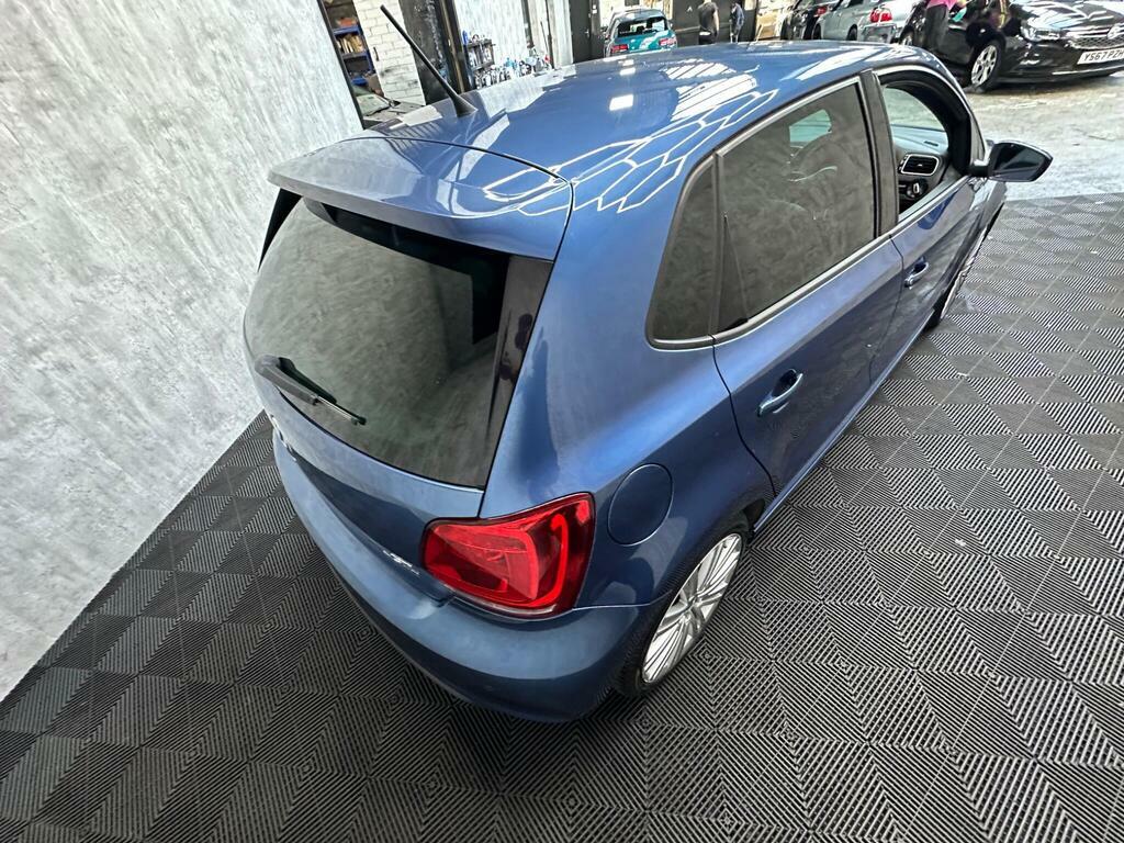 Volkswagen Polo Hatchback White #10