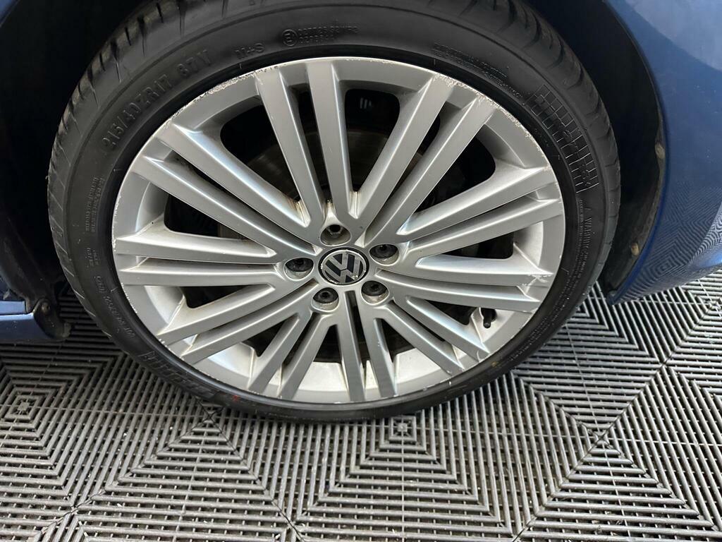 Volkswagen Polo Hatchback White #20