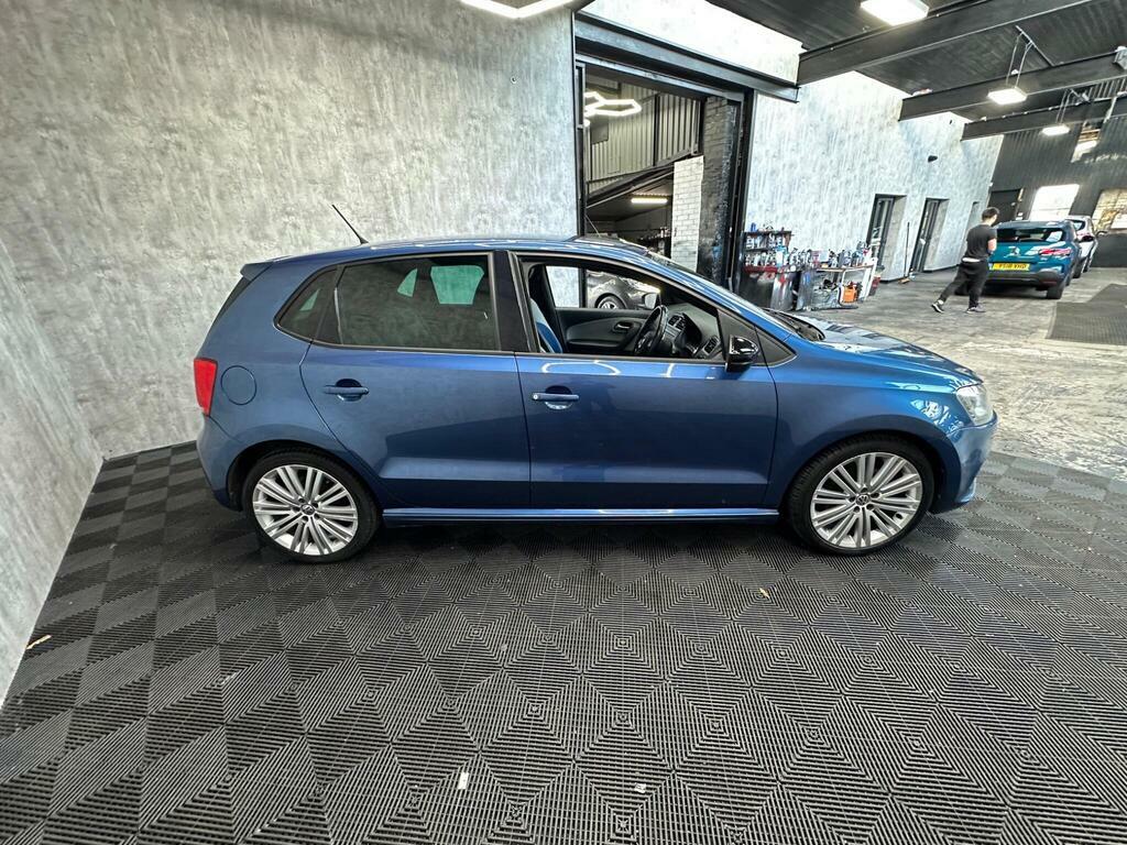 Volkswagen Polo Hatchback White #7
