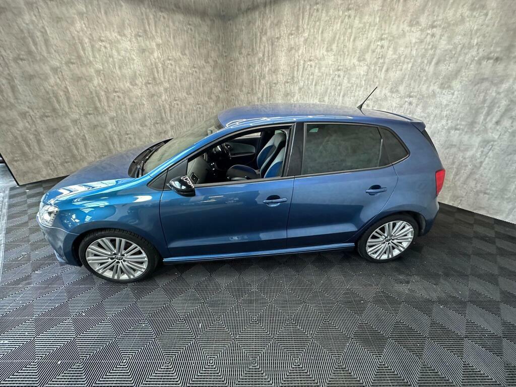 Volkswagen Polo Hatchback White #16