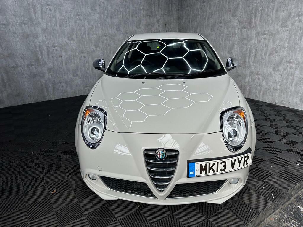 Alfa Romeo MiTo 1.3 Jtdm-2 Distinctive Euro 5 S S White #3