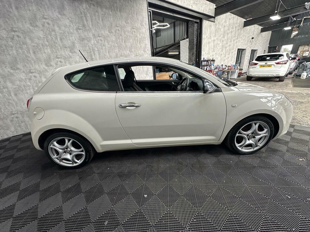 Alfa Romeo MiTo Hatchback 1.6 Jtdm-2 Distinctive 2013 Red #7