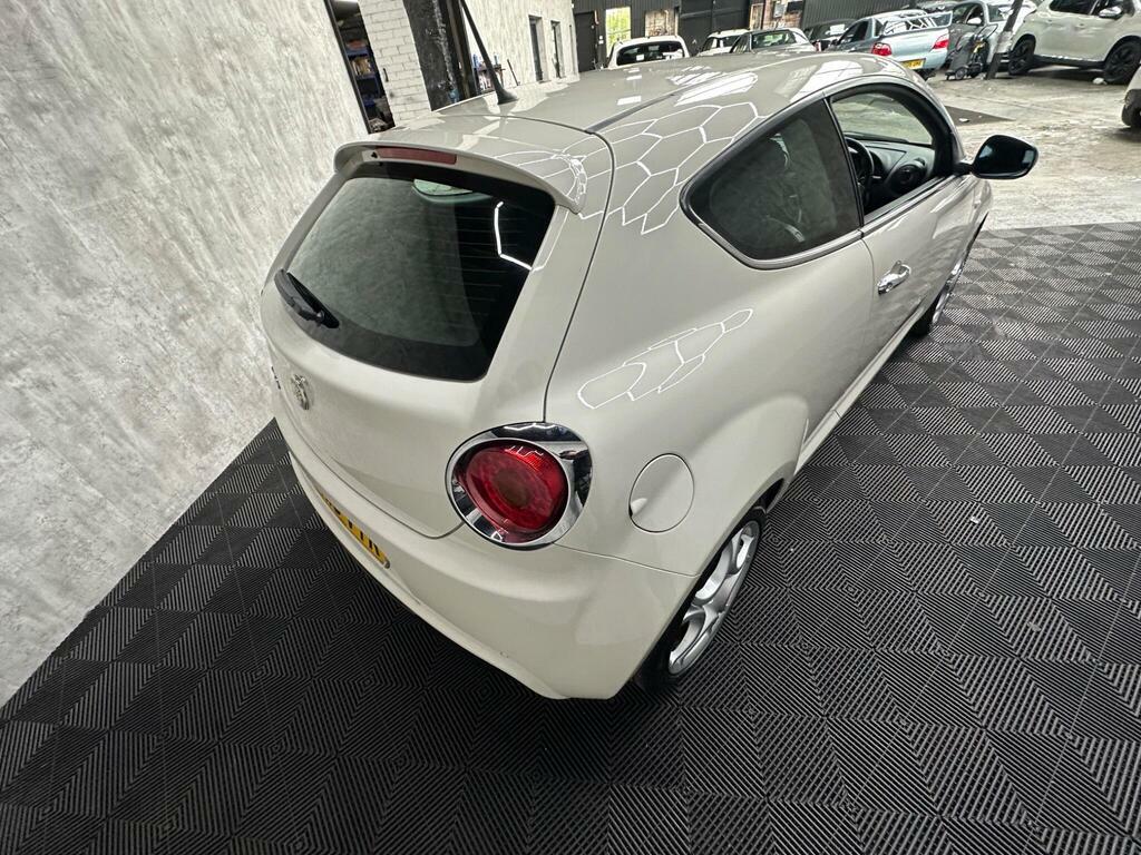 Alfa Romeo MiTo Hatchback 1.6 Jtdm-2 Distinctive 2013 Red #10