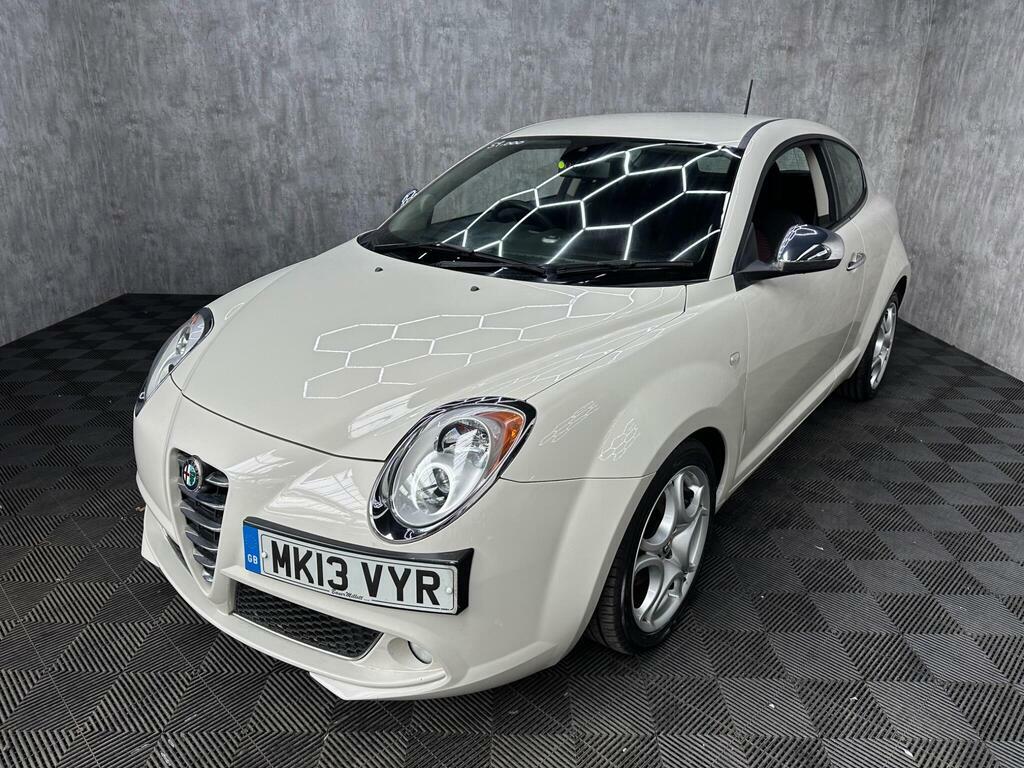 Alfa Romeo MiTo 1.3 Jtdm-2 Distinctive Euro 5 S S White