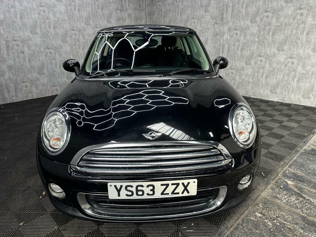 Mini Hatch 1.6 One Euro 5 Black #3