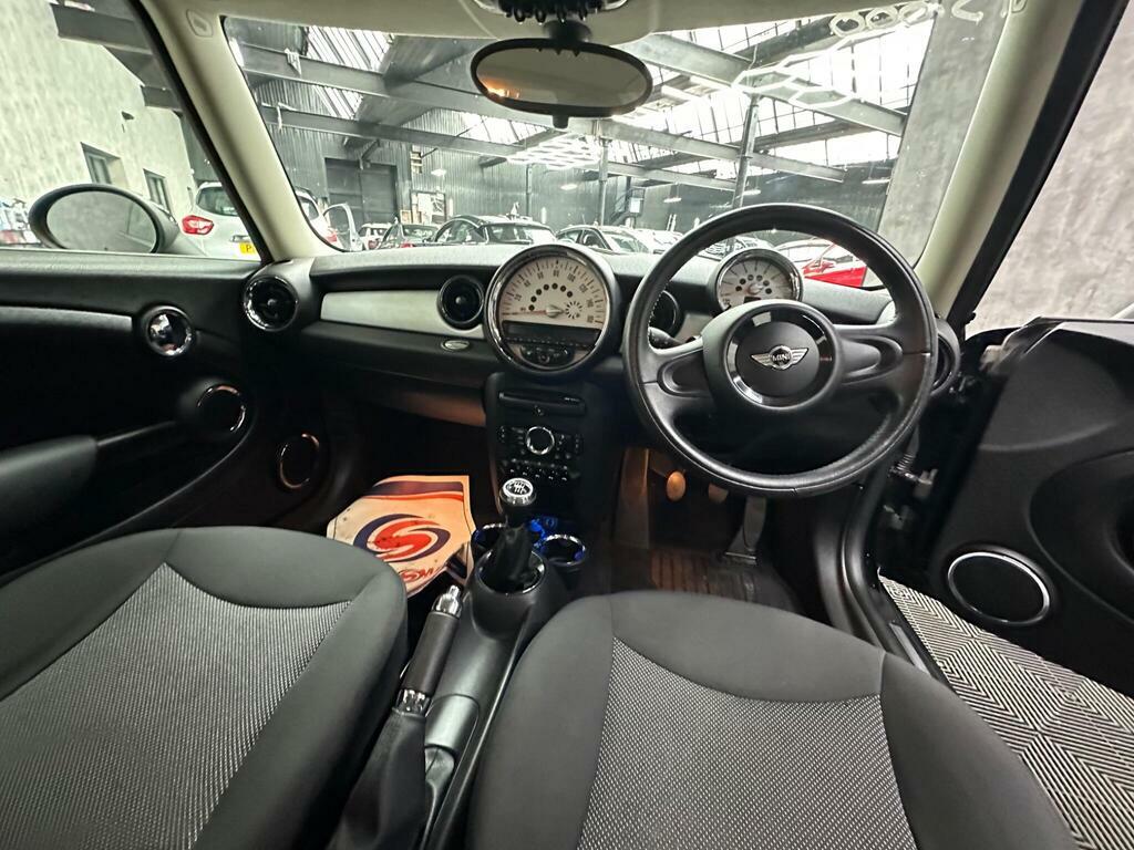 Mini Hatch 1.2 One Euro 6 Ss Red #21