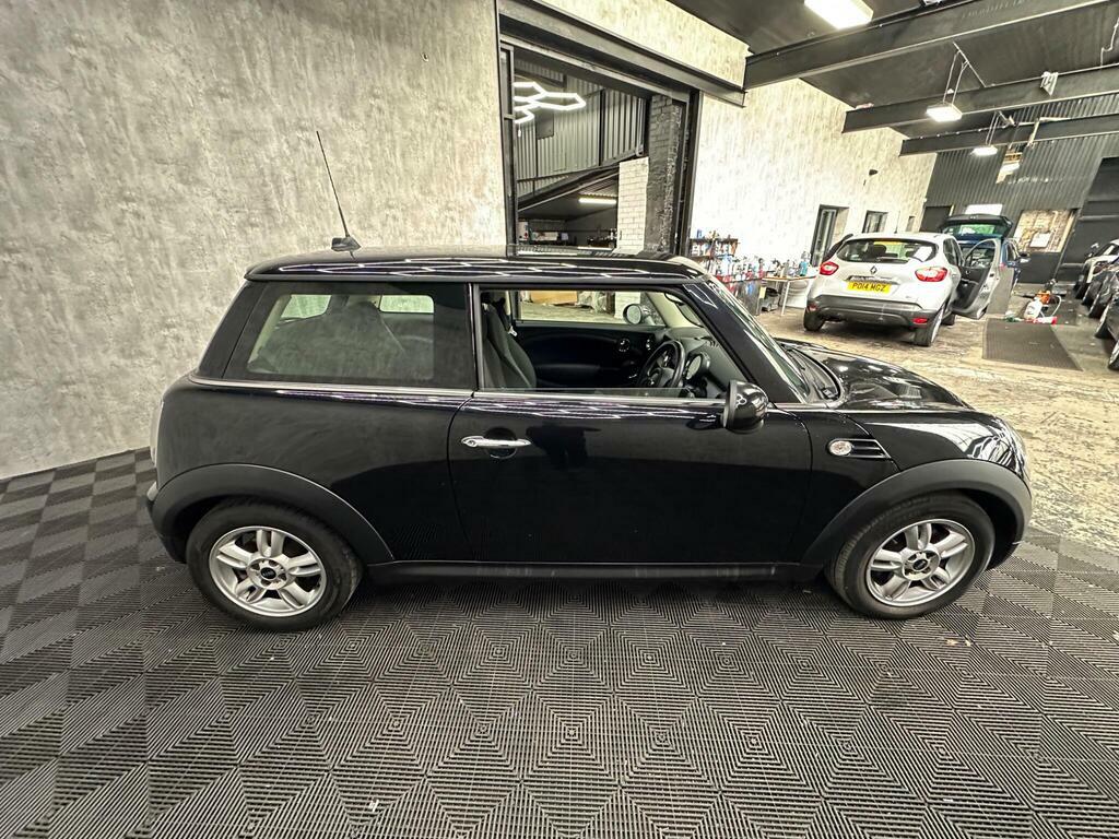 Mini Hatch 1.6 One Euro 5 Black #6