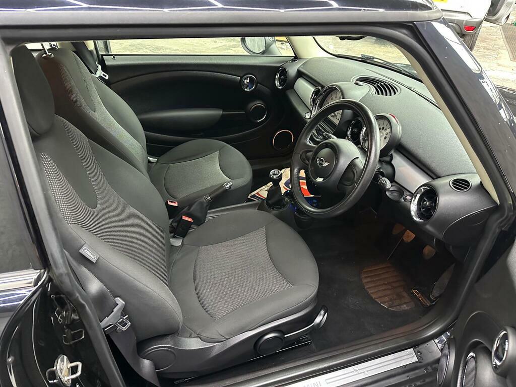 Mini Hatch 1.2 One Euro 6 Ss Red #19
