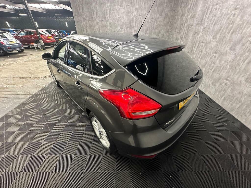 Ford Focus Zetec Grey #14